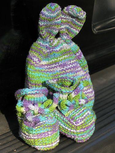 multicolorhatnbooties